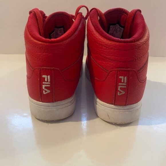 Fila Red Higtops Kids size 2 - Picture 3 of 8